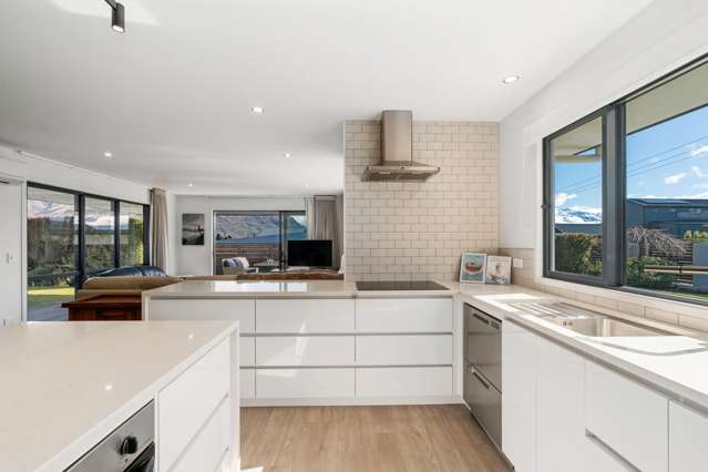 191 Aubrey Road Wanaka_2