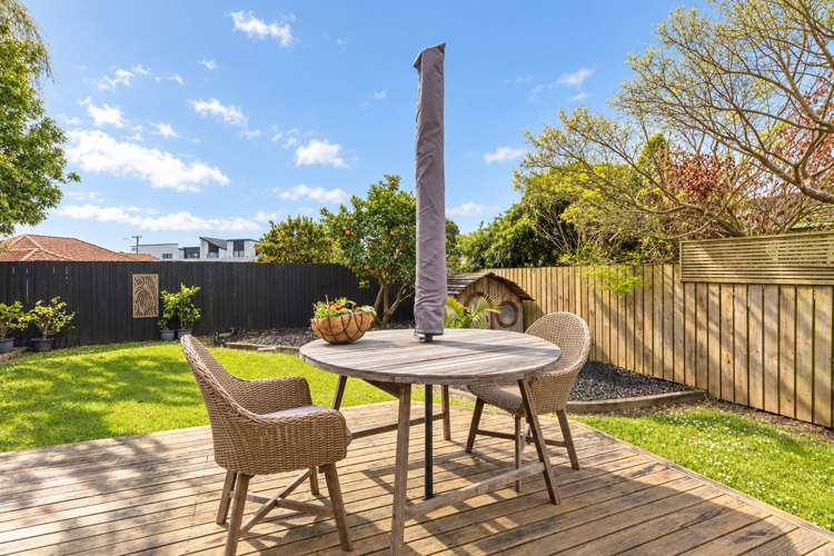 37 Wallace Road Mangere Bridge_20
