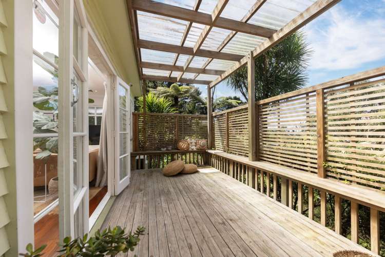 15 Laingholm Drive Laingholm_5