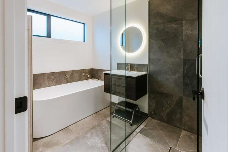 32 Burbank Road Wanaka_13