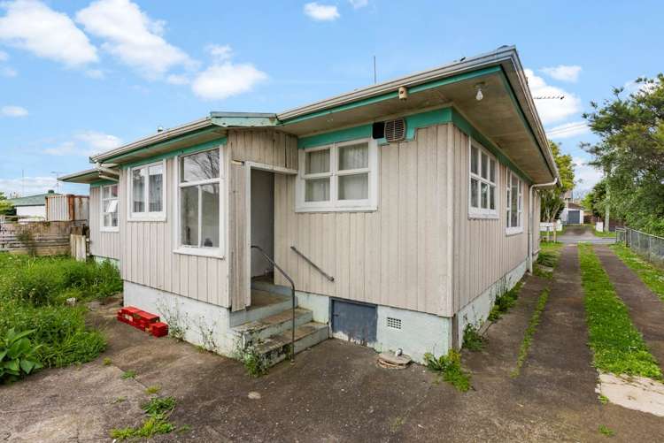 1 McKean Avenue Manurewa_7