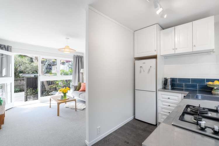 4/25 Wynyard Road Mount Eden_6