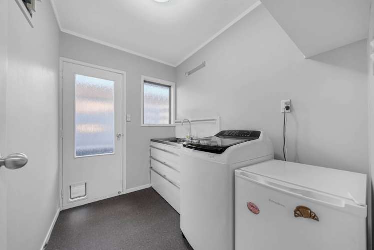 101 Glenmore road Sunnyhills_23