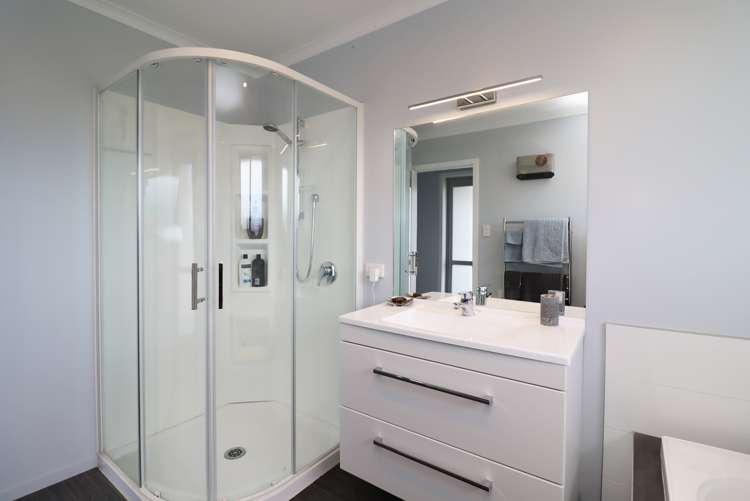 335 Homestead Road Weston_11