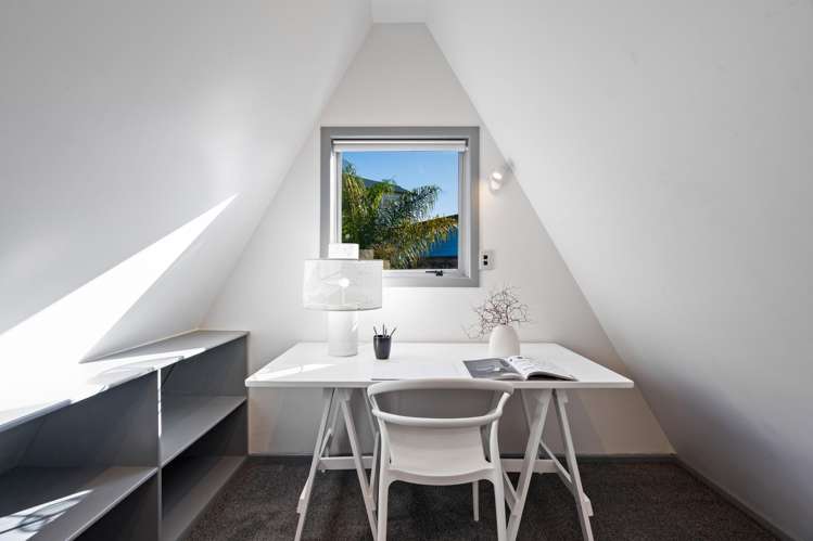 6 Fitzroy Road Bluff Hill_17