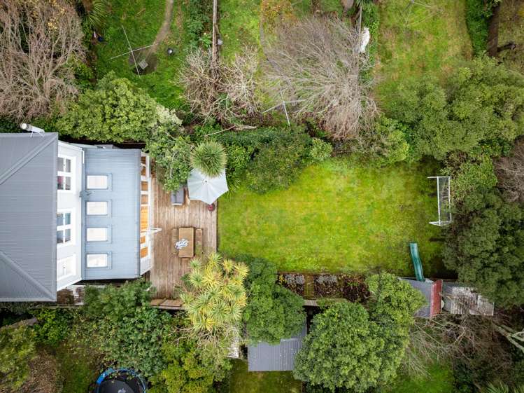 8 Carrington Street Mount Cook_21