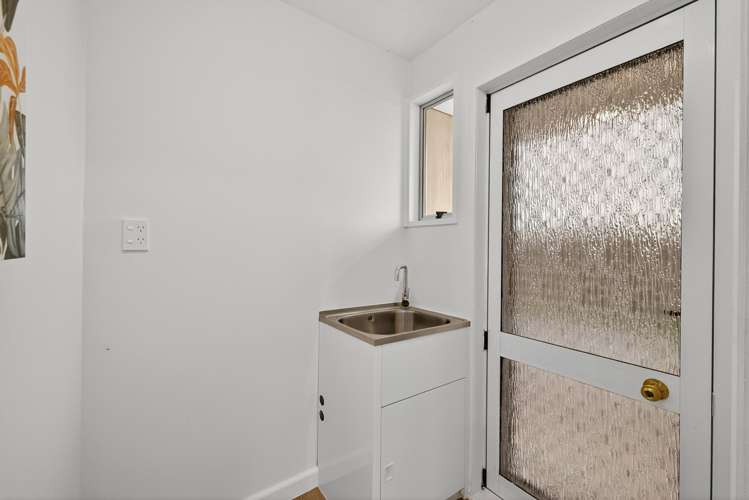 1/72a Cuffs Road Wainoni_10