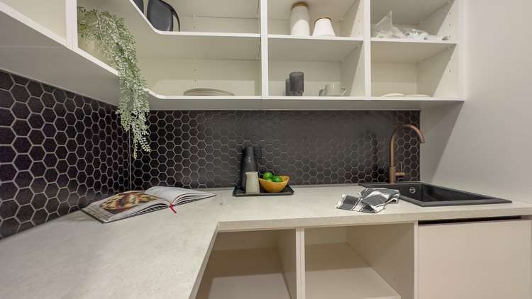 65 Livingstone Road Ngahinapouri_17