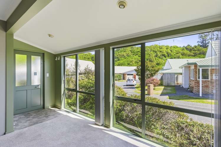 26/17 Redwood Close Paraparaumu_1