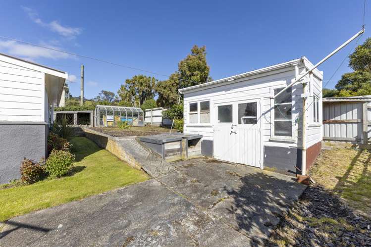 102 Stevenson Avenue Sawyers Bay_21