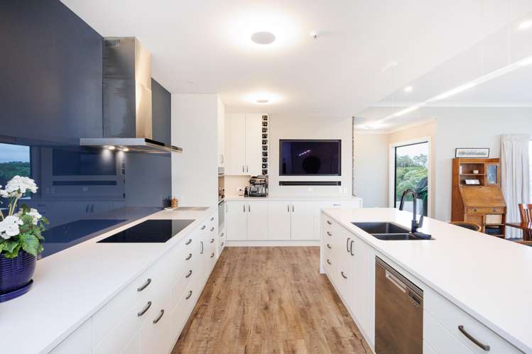 10 Coutts Way Fitzherbert_14