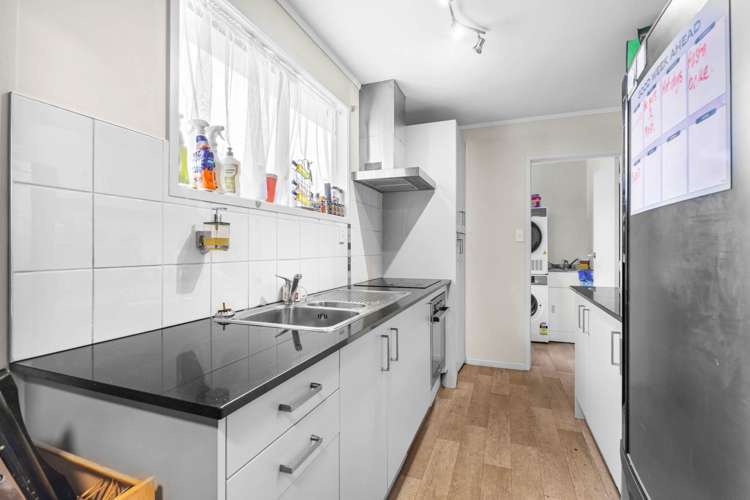 313 Roscommon Road Clendon Park_6