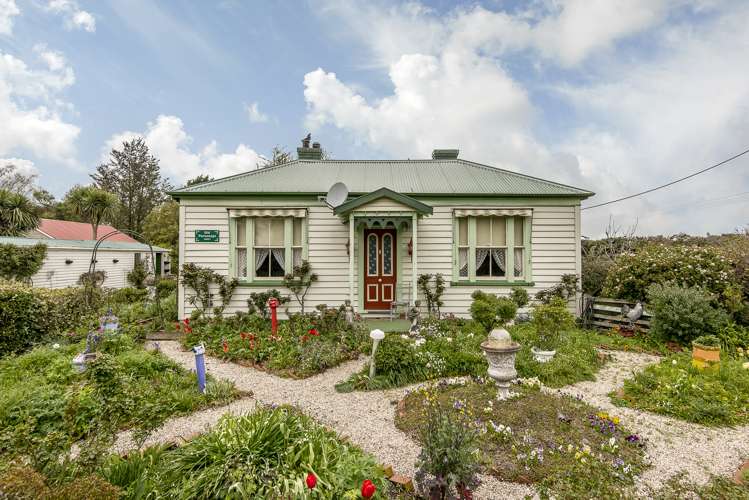 5 Charles Street Waddington_0