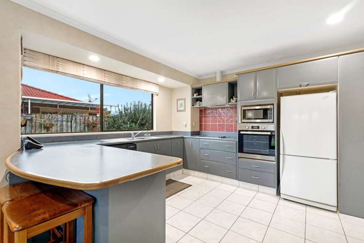 37 Pacific Cove Drive Papamoa_6