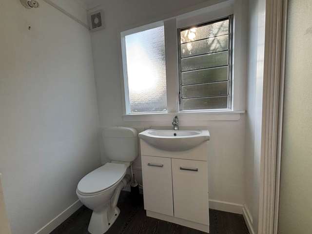 3 Lancelot Road Orewa_3