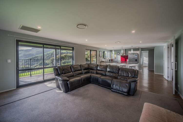 689 Le Bons Bay Road Le Bons Bay_17
