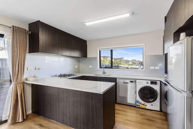 43 Karo Road Beachlands_24