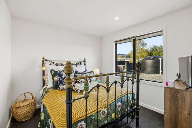 4 Chatham Street Waihola_17
