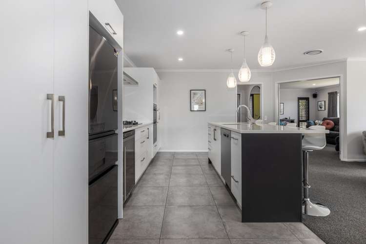 2 Roundhouse Close Whitby_9