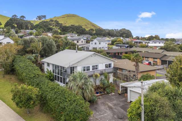 95 & 93 Wallace Road Mangere Bridge_3