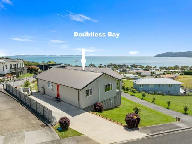 Back on the market & READY TO GO!