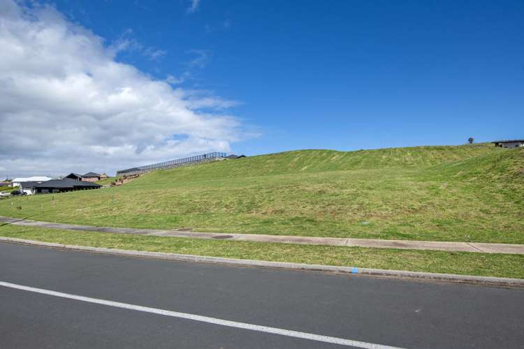 Rock Ridge Drive Kamo West_17