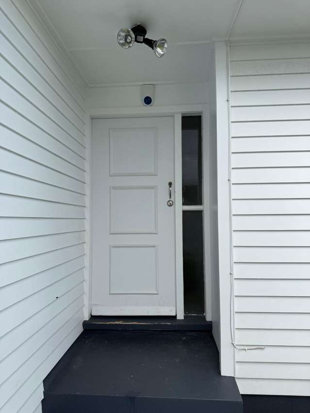  8 Appleby Place Māngere East_3
