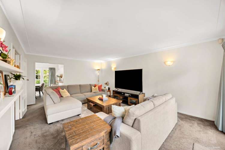 8 Jill Place Hillpark_5