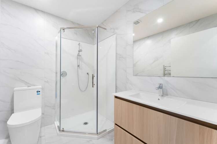 4/10 Orchid Place Te Atatu South_17