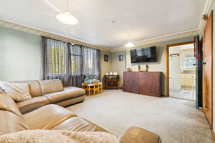 17 Alexander Crescent Otara_7