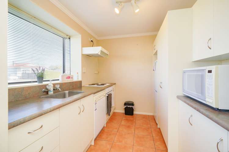 1/18 Dudley Street Grasmere_7