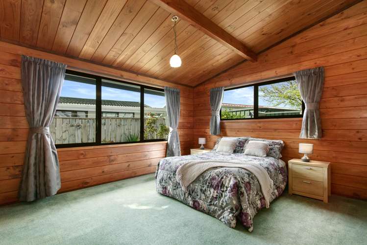 8 Roband Crescent, Brown Owl Brown Owl_9