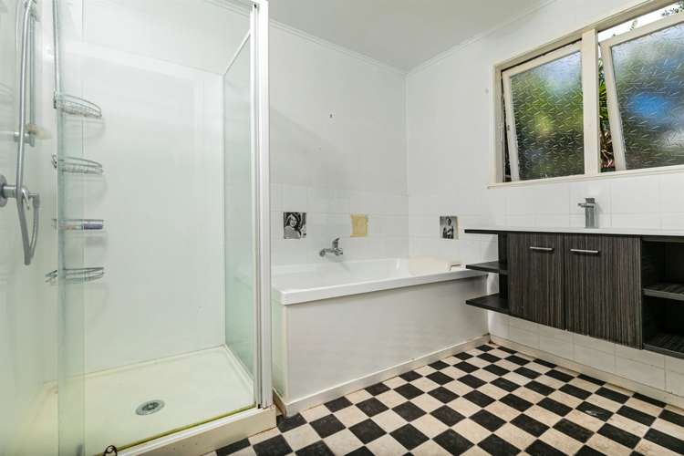 14 Roick Parade Glen Eden_9