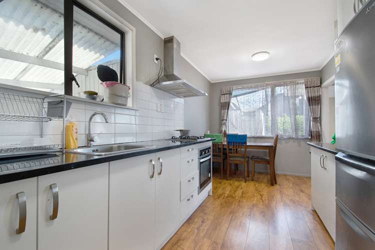 42 Sanft Avenue Mount Roskill_6