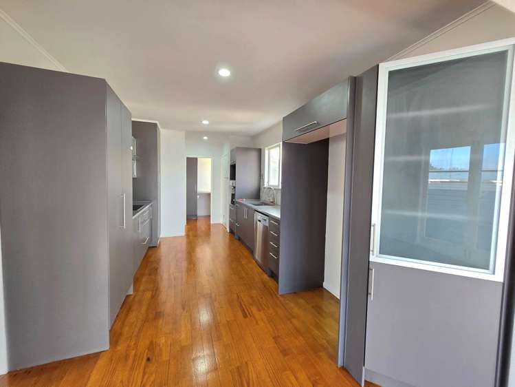 66 Tatariki Street Rosehill_12