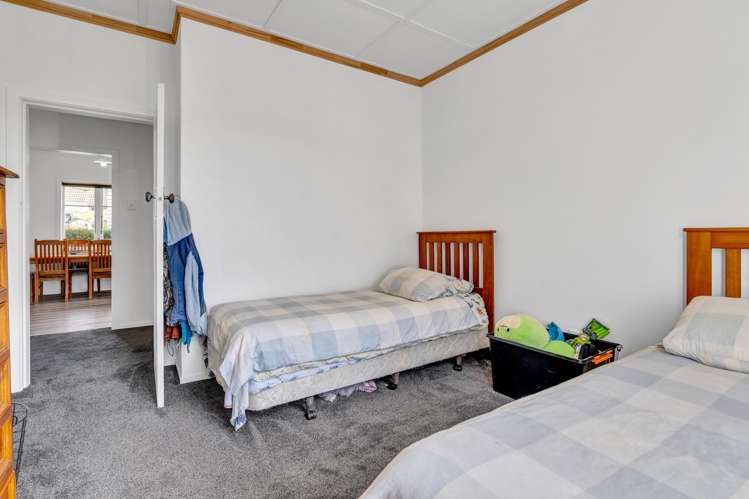 5 Percy Avenue Stratford_14