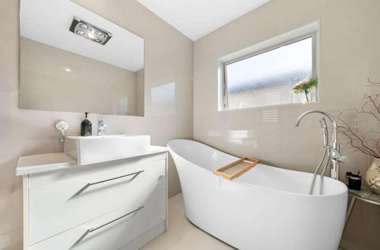 218 Murphys Road Flat Bush_8