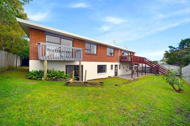 2/12 Grimshaw Place Henderson_23