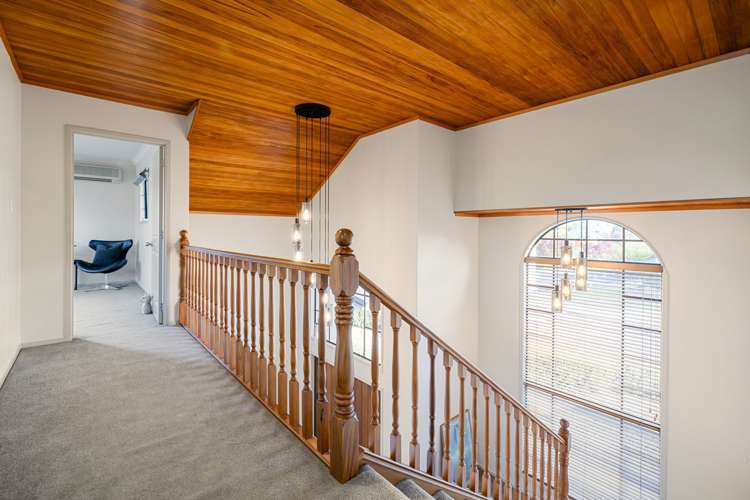 2 Keswick Crescent Huntington_18