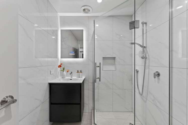 8A Colonel Barton Glade Meadowbank_17