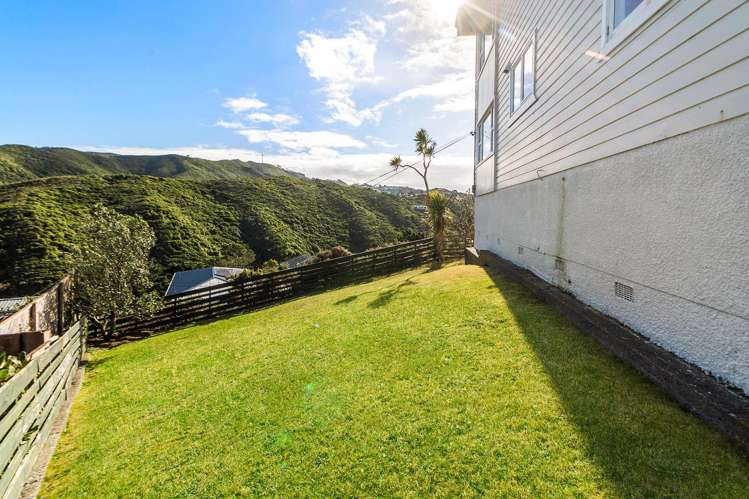 11b Clinton Way Kingston_12