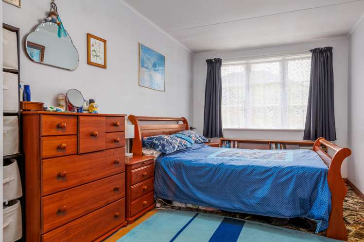 43 Exeter Crescent Takaro_7