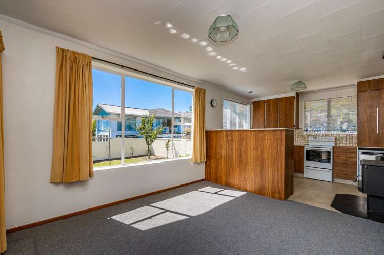 13 Cross Street Marchwiel_6