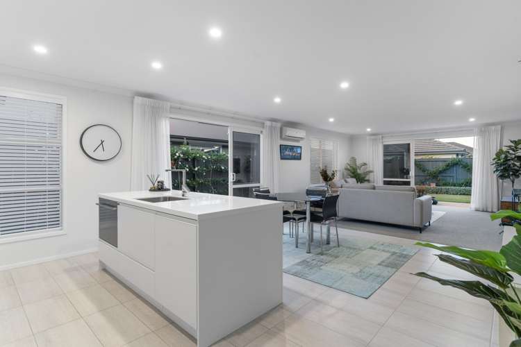 32 Awatira Drive Papamoa_7