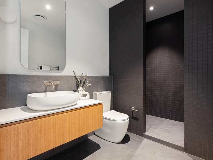 107/1 Clyde Street Hamilton East_6