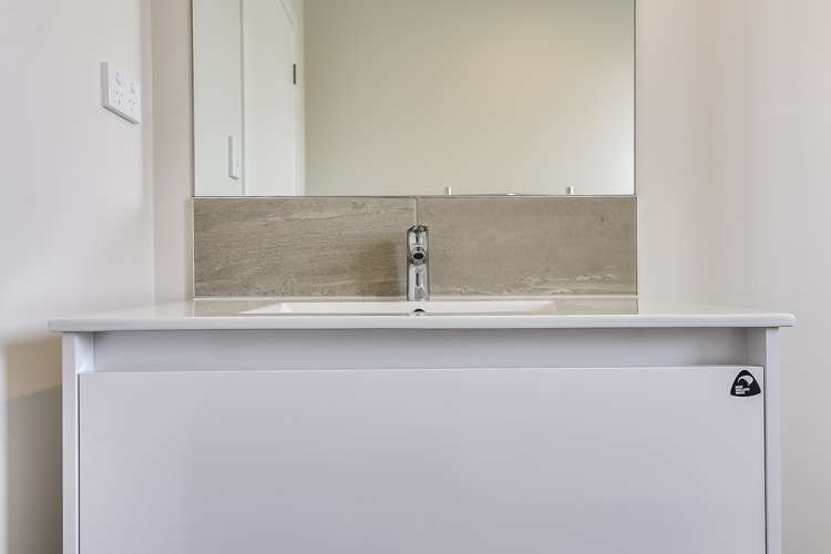 1/3 Edinburgh Road Hillcrest_14