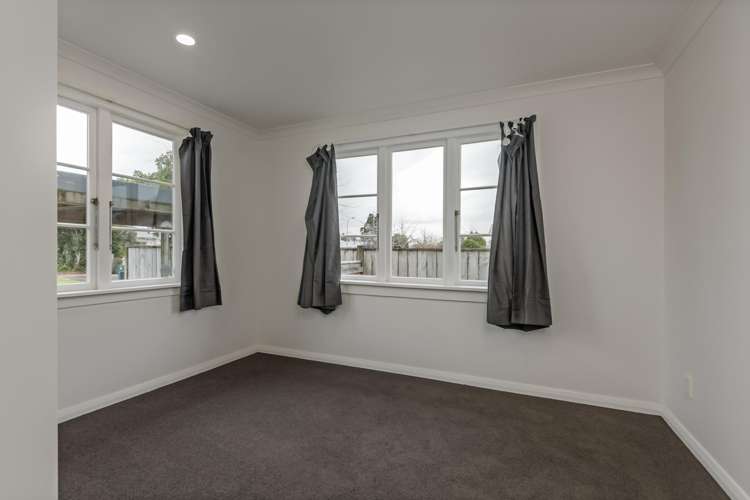 23 Burns Avenue Takaro_9