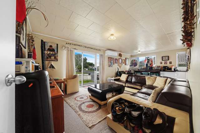 8 Landette Road Manurewa_1