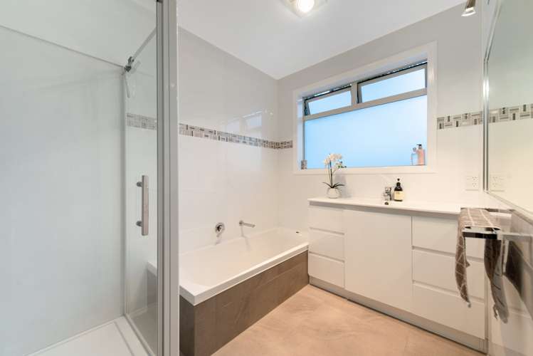 12 Tilby Drive Matua_14