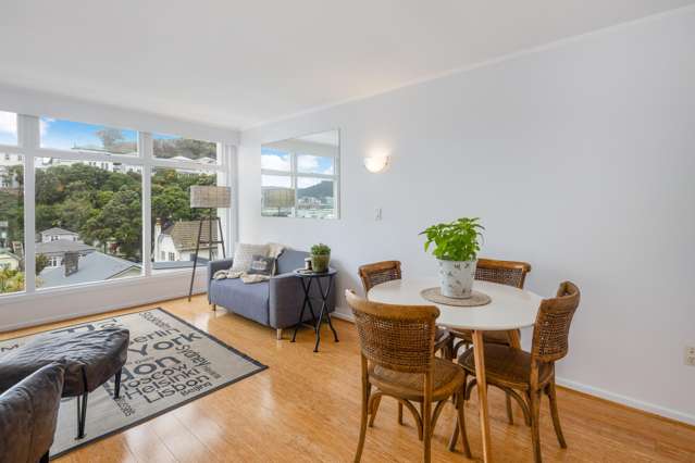 22/4 Claremont Grove Mount Victoria_2